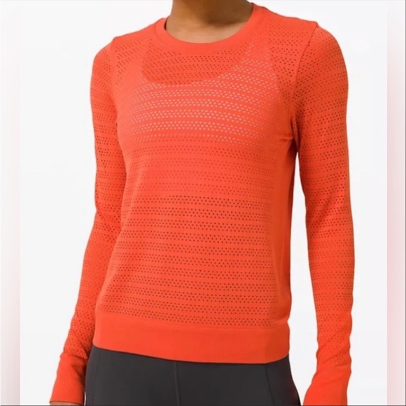 lululemon athletica Tops - Lululemon Long sleeve mesh swiftly top